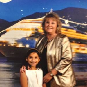 Meet your Posher, Sharon